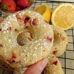 Apple-Cinnamon Greek Yogurt Muffins