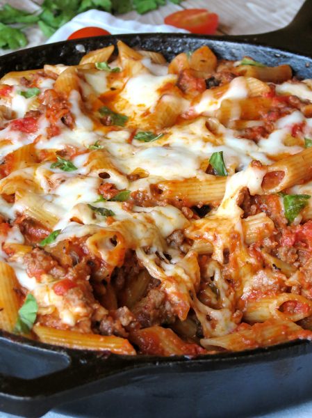 Easy-One-Pan-Pasta-Bolognese
