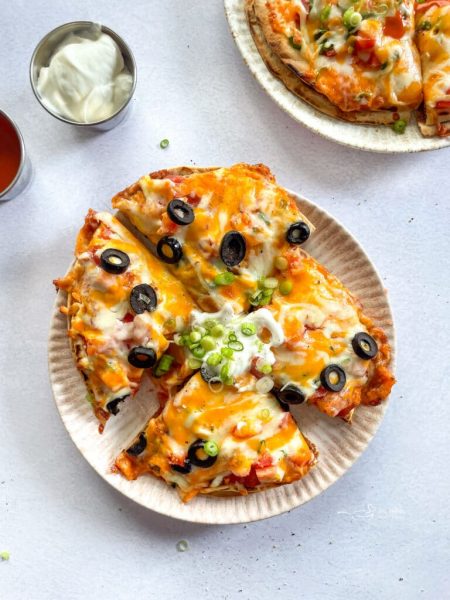 Taco-Bell-Mexican-Pizza-Recipe-7-768x1024